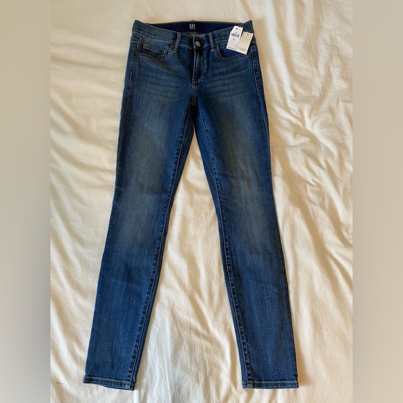 Gap True Skinny jeans. Size 27, blue. - Picture 1 of 6